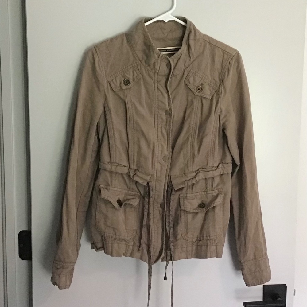 Daughters of the Liberation, size 6, tan/brown